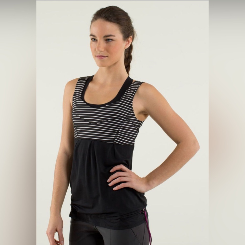 Lululemon Tame Me Tank size10
